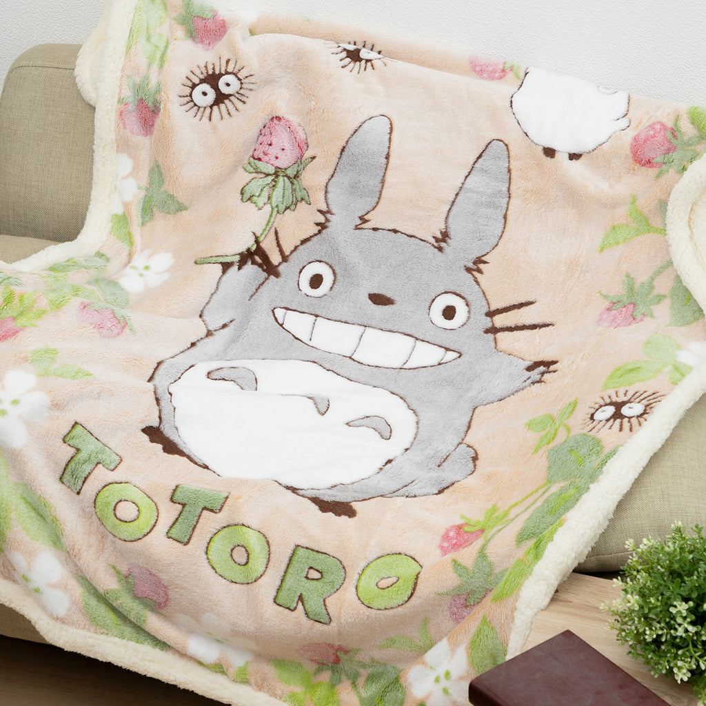 Marushin My Neighbor Totoro "I Found a Strawberry" Half Blanket