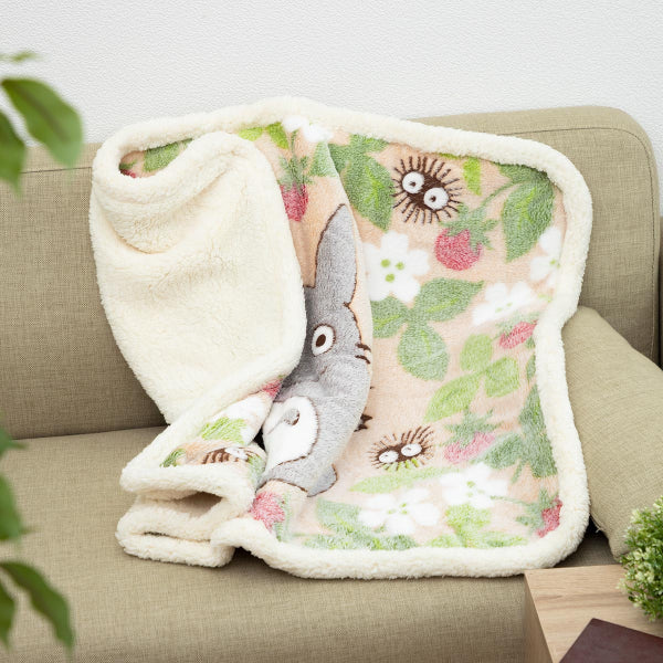 Marushin My Neighbor Totoro "I Found a Strawberry" Lap Blanket