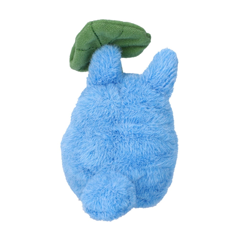 Medium Totoro Holding a Leaf Funwari Otedama Plush [My Neighbor