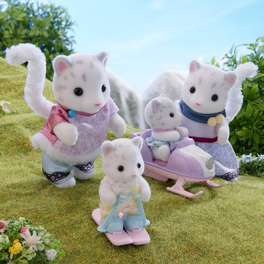 Sylvanian Families Action & Toy Figures Sylvanian Families Snow Leopard Family [Japanese Import]