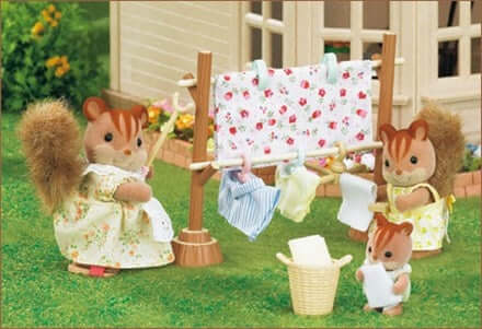 Sylvanian Families Dolls, Playsets & Toy Figures Sylvanian Families Drying Place Set [Japanese Import]